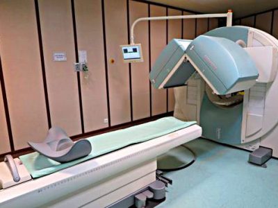 ارائه خدمات تخصصی پزشکی هسته‌ای به بیش از ۸۰۰ بیمار در بیمارستان نمازی شیراز