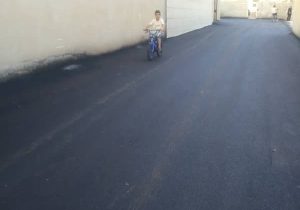 آسفالت معابر به روستای سلطان آباد کرونی کازرون رسید