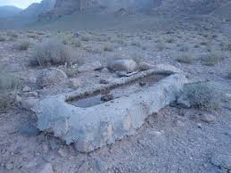 ساخت آبشخور در ارتفاعات صعب‌العبور زرین‌دشت توسط گروهی از دوستداران محیط زیست