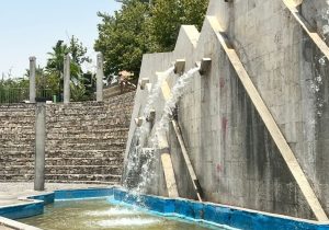 نظافت مستمر آبنماها گامی مؤثر در مسیر پاکیزگی و آرامش شهری