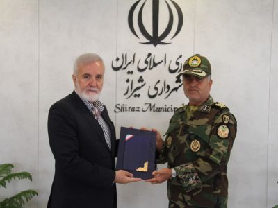 نیروهای نظامی چشم و چراغ کشورند