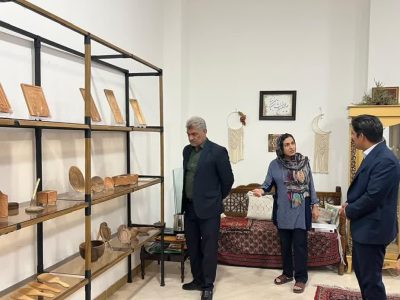 بازدید از بازار هنر شیراز
