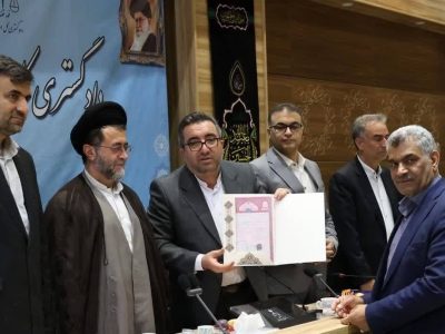 اهدای اسناد مالکیت تخت‌جمشید، باغ ارم، سد درودزن و دریاچه پریشان به دستگاههای متولی توسط ریاست سازمان ثبت