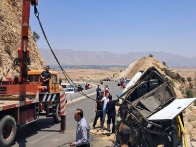 اعلام علت واژگونی مرگبار اتوبوس در جاده فیروزآباد – کوار