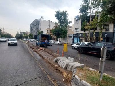 آغاز عملیات اجرایی تثبیت دورگرد قدوسی غربی با هدف ساماندهی ترافیکی و ارتقاء ایمنی معابر