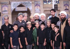 حرکت هیئت عزاداری قشقایی‌ها در روز تاسوعا یک حرکت غیرتمندانه دینی است