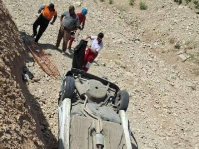 یک کشته در واژگونی خودرو در جاده دشت ارژن به شیراز