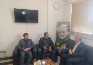 دیدار مدیر کل استاندارد فارس با سرپرست اداره کل مدیریت عملکرد، بازرسی، امور حقوقی و ارتباطات مردمی استانداری فارس