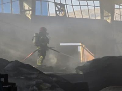 مهار آتش‌سوزی در یک سوله در شهرک صنعتی شیراز