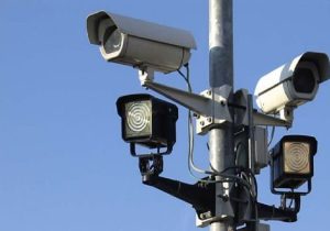 تشدید کنترل تخلفات ترافیکی در شیراز با نصب ۱۶۰ سامانه ثبت تخلف و توسعه تجهیزات هوشمند