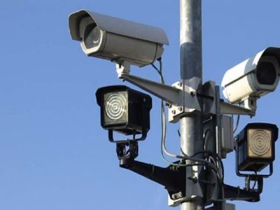 تشدید کنترل تخلفات ترافیکی در شیراز با نصب ۱۶۰ سامانه ثبت تخلف و توسعه تجهیزات هوشمند