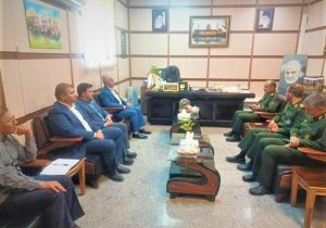 دیدار و گفتگوی صمیمانه مدیر کل استاندارد استان فارس با فرمانده سپاه فجر استان فارس