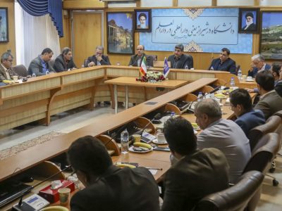 بررسی طرح تاسیس تعاونی درون‌ دانشگاهی در دانشگاه شیراز با حضور مقامات ارشد دولت