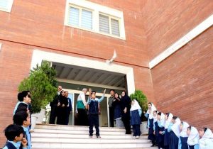 طنین زنگ مهر رضوی در فارس با آزادی زندانی خرامه