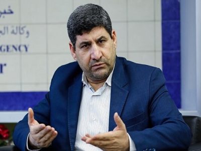 دانشگاه‌ها باید عقل منفصل دولت باشند