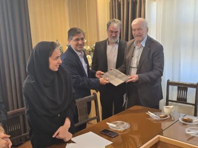 تقدیر از پنج تن از اساتید حامی و عضو صندوق حمایت از دانشجویان رشته پزشکی