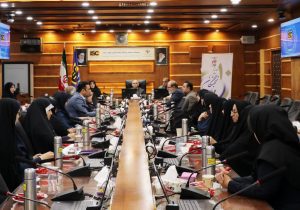 بازدید نخبگان شاهد و ایثارگر از مؤسسه استنادی و پایش علوم و فناوری جهان اسلام به مناسبت روز ملی نخبگان