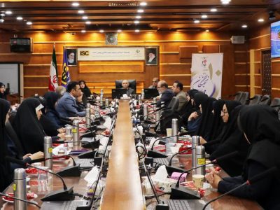 بازدید نخبگان شاهد و ایثارگر از مؤسسه استنادی و پایش علوم و فناوری جهان اسلام به مناسبت روز ملی نخبگان