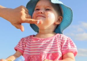 تعیین نوع پوست بر اساس سیستم باومان و انتخاب مرطوب کننده مناسب