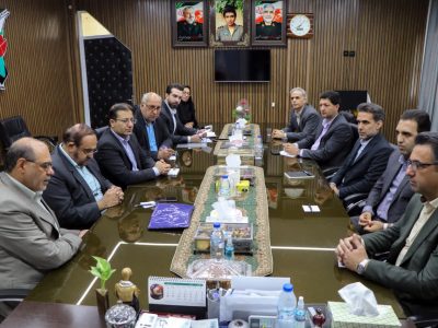 پیگیری زمین ایثارگران در نشست مشترک مدیران کل بنیاد فارس و راه و شهرسازی استان