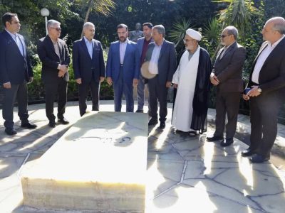 حضور استاندار فارس در یادمان زندهیاد محمد نمازی خیر نیکاندیش و واقف بیمارستان نمازی