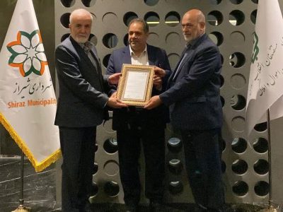 فصل نو هم‌افزایی بنیاد مستضعفان و شهرداری شیراز در احیای باغ ۲۳۰ هکتاری بش