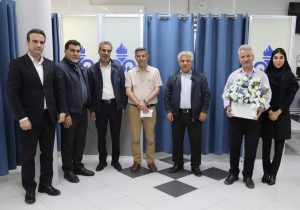 تقدیر از پزشکان درمانگاه شرکت پتروشیمی شیراز به مناسبت روز پزشک