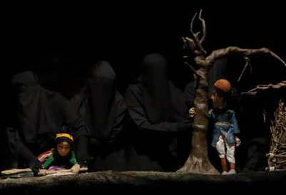 جادوی عروسکی و روایت عشق زیر نور مهتاب