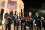 اهدای ۲ گنجینه جاودان به وزیر فرهنگ و ارشاد از سوی مردم شیراز