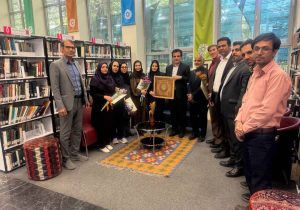 بازدید فرماندار شهرستان شیراز از کتابخانه شهید دستغیب به مناسبت هفته کتاب