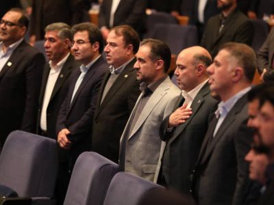 درخشش ۴ واحد تولیدی فارس در جمع ۱۰۰ بنگاه برتر کشور در نخستین همایش ملی SME100