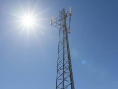 اتصال روستای لیرمنجان از توابع شهرستان مرودشت به شبکه اینترنت پرسرعت