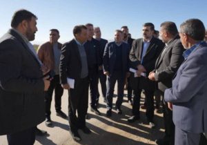 بازدید معاون ‌وزیر راه و شهرسازی و رئیس سازمان راهداری وحمل‌ونقل جاده‌ای از طرح ها و محورهای شهرستان‌ بیضا در استان فارس