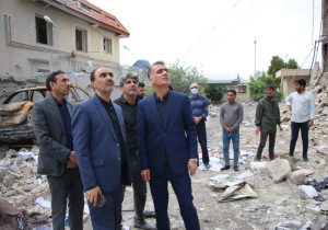 بازدید هیات عالی قضایی دادگستری فارس از دادگاه لارستان و بررسی ابعاد جنایت هوایی دشمن