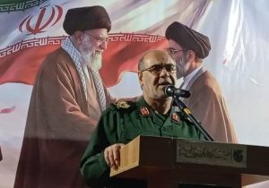 حضور مدیرکل بنیاد شهید فارس در تجمع شبانه لامرد