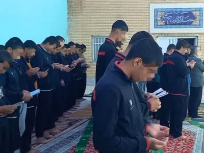 اقامه نماز پر فیض عید فطر در زندان های فارس