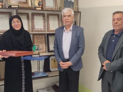 تجلیل از مدیرعامل درمانگاه تخصصی و فوق تخصصی بانو پروین دالکی