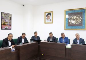 همدلی مردم در جنگ رمضان، الگوی مدیریت محله‌ای امروز است